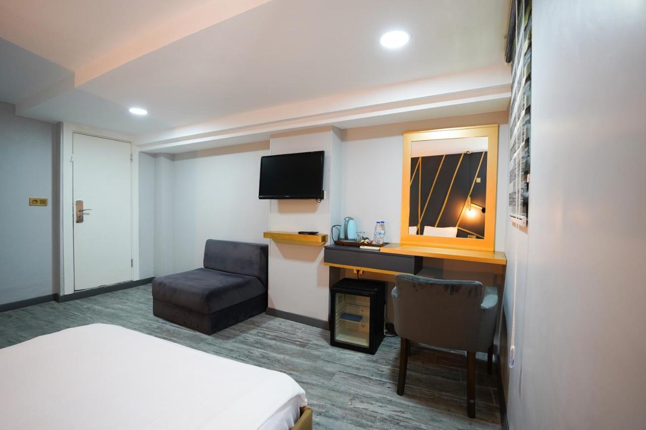 Time Hotel Mecidiyekoy Istanbul Exterior photo