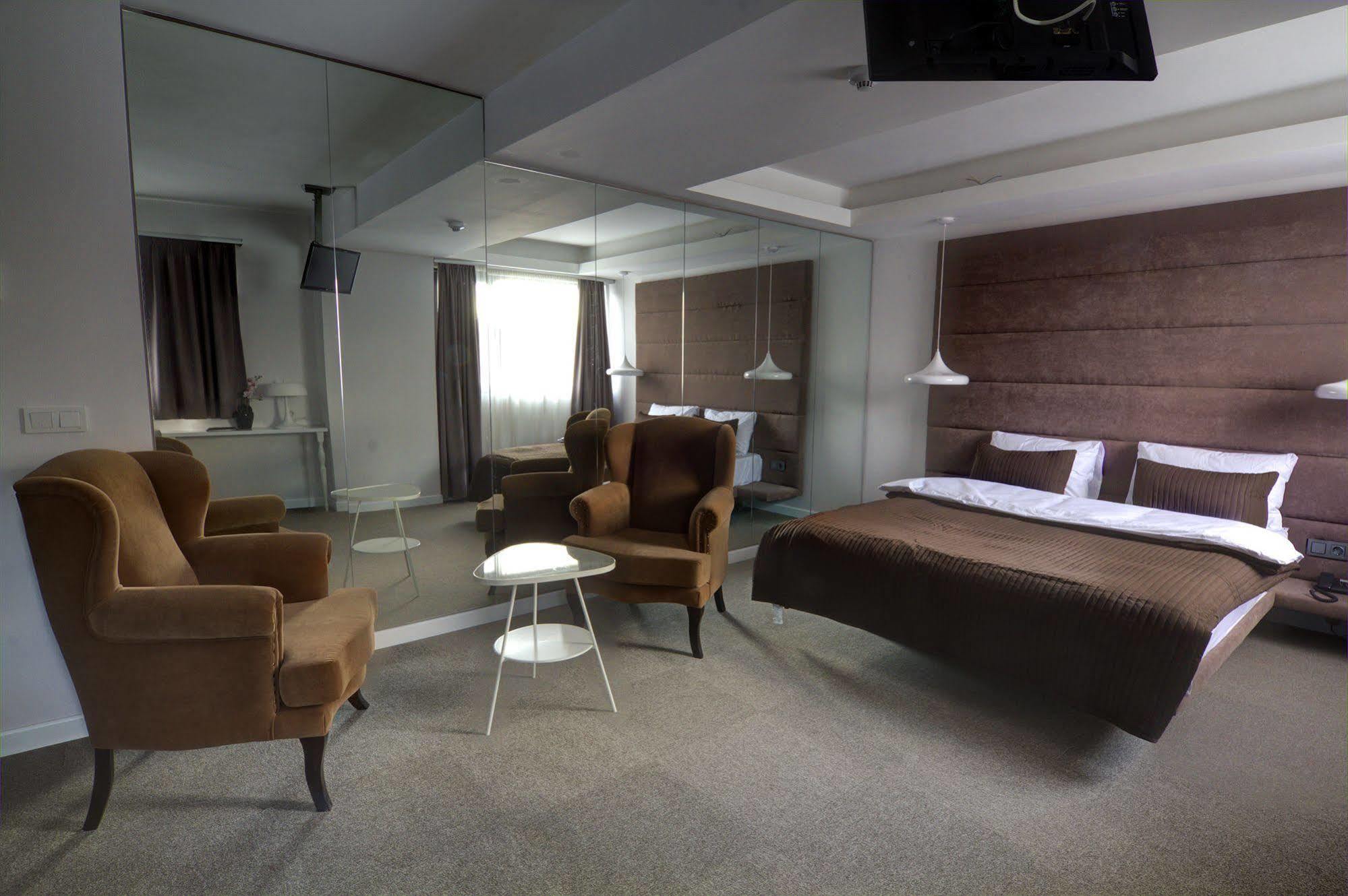 Time Hotel Mecidiyekoy Istanbul Exterior photo